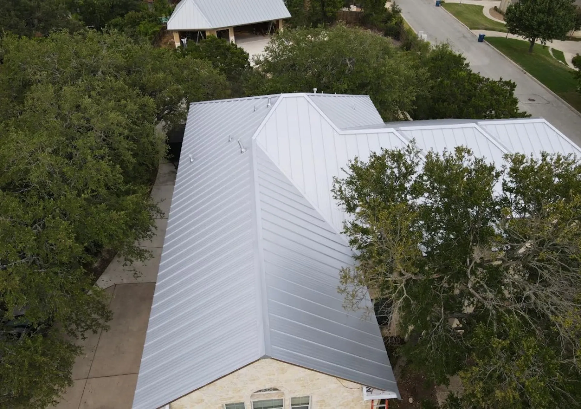 Metal Roof Coating in Dayton, TX